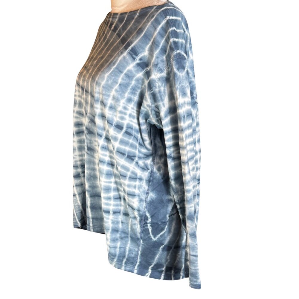 Lululemon Back In Action Long Sleeve Shirt Shibori Square Ocean Air True Navy L - Picture 3 of 9